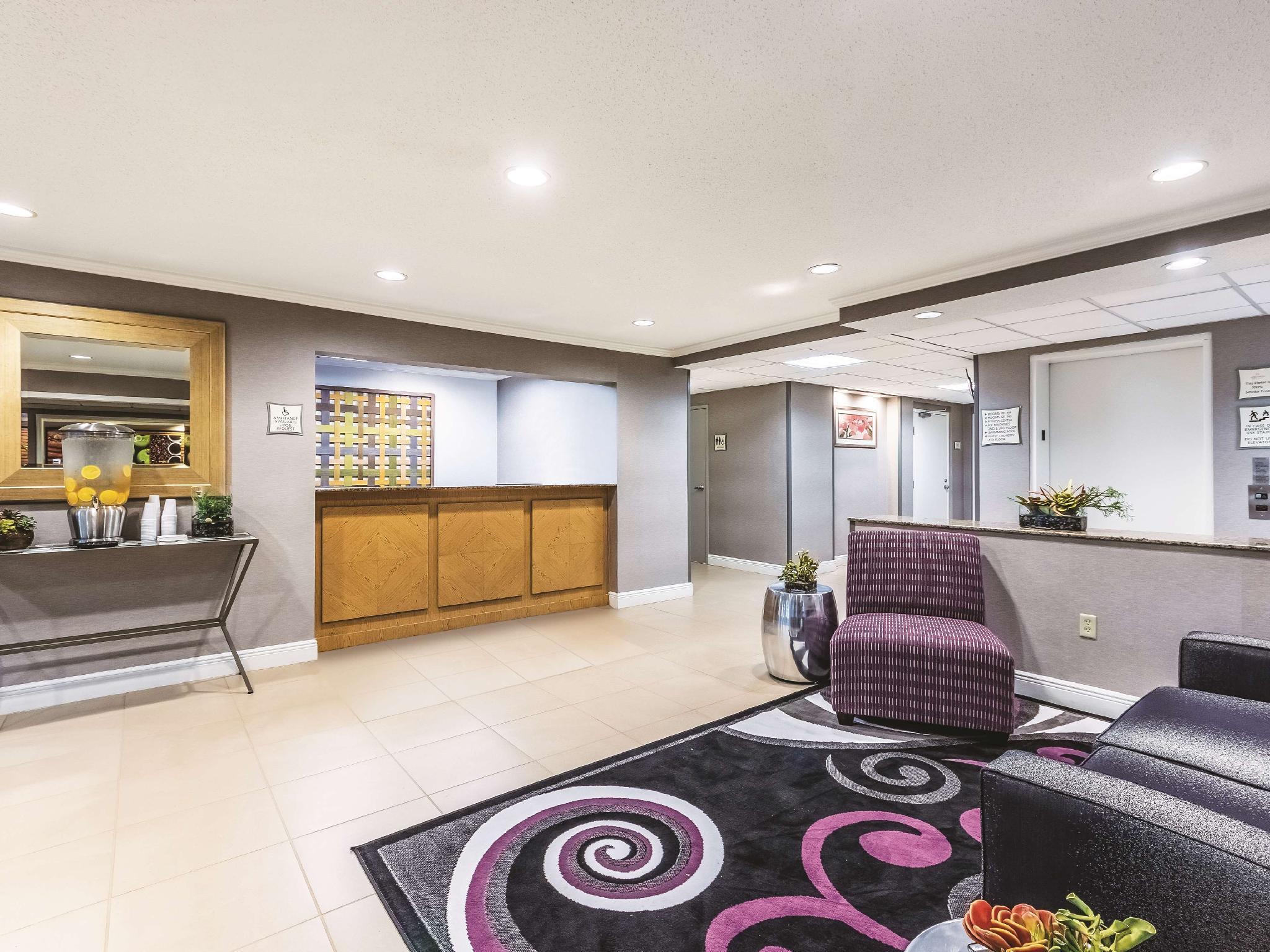 La Quinta By Wyndham Naples East Ξενοδοχείο Golden Gate Εξωτερικό φωτογραφία